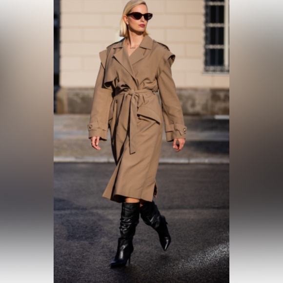 70’s VINTAGE AVON TRENCH COAT , MADE IN BRITISH HONG KONG - Picture 2 of 16